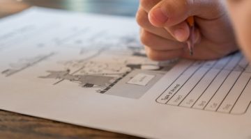 pexels-thepaintedsquare-4022332